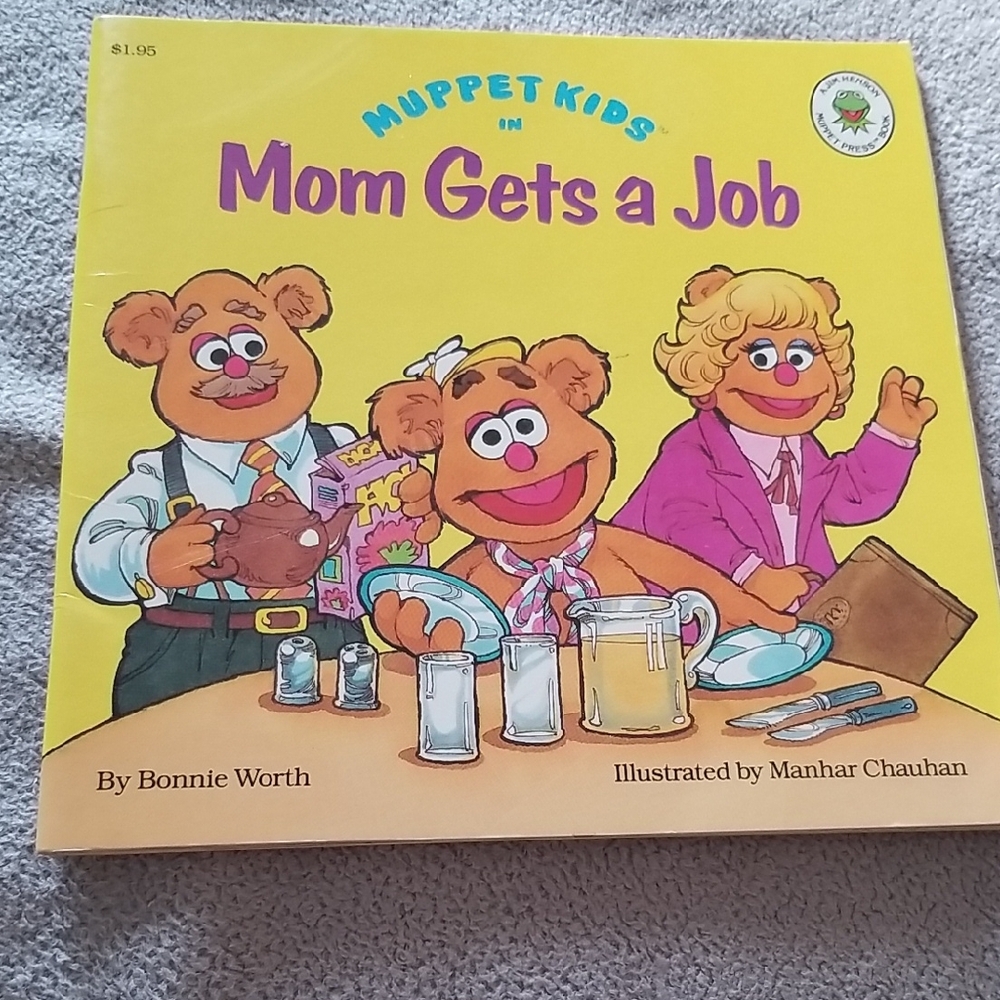 'Mom Gets a Job' Book - Muppet Kids